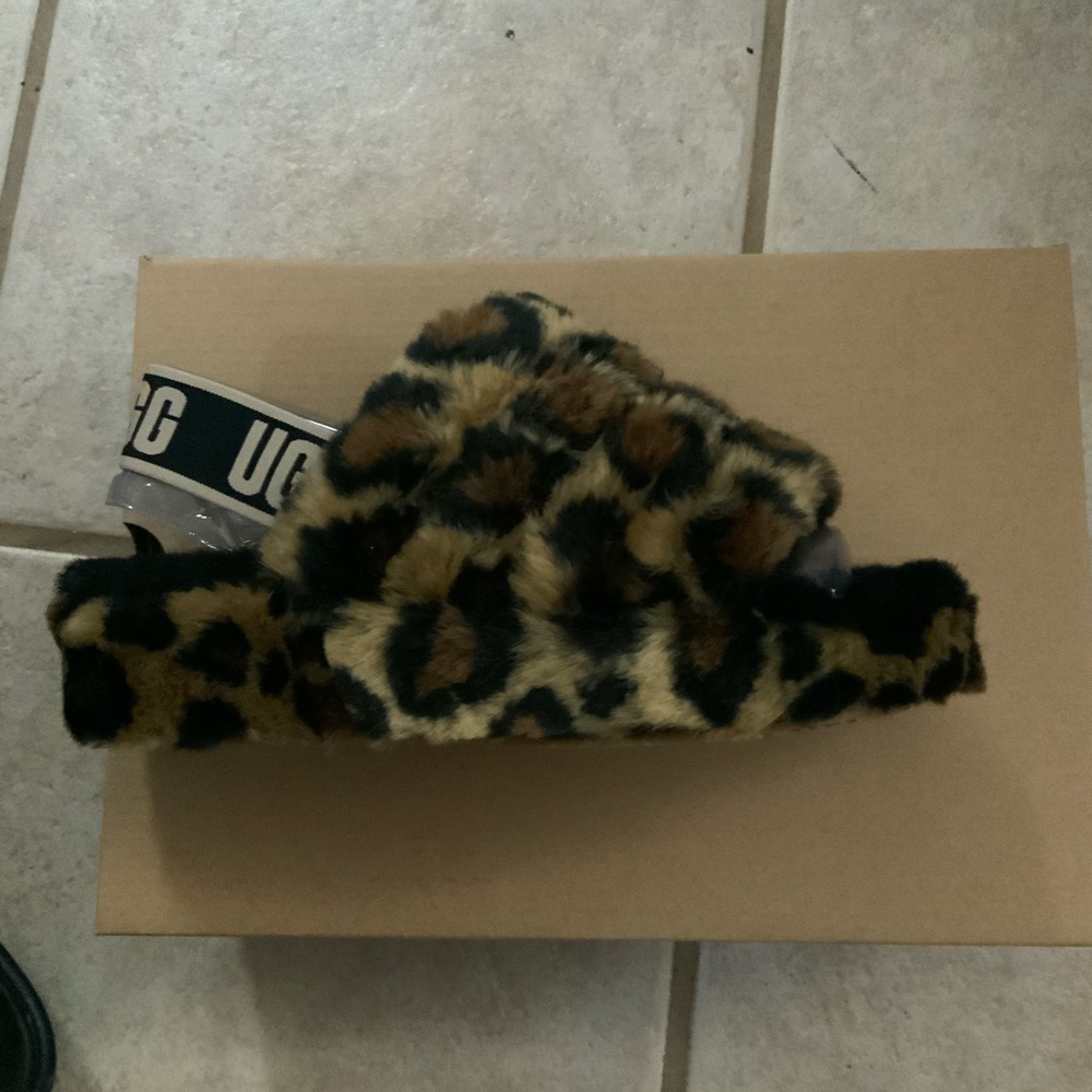 Ugh puff yeah slide spotty